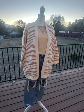 Altar'd State Cream & Tan Zebra-Print Open-Front Cardigan